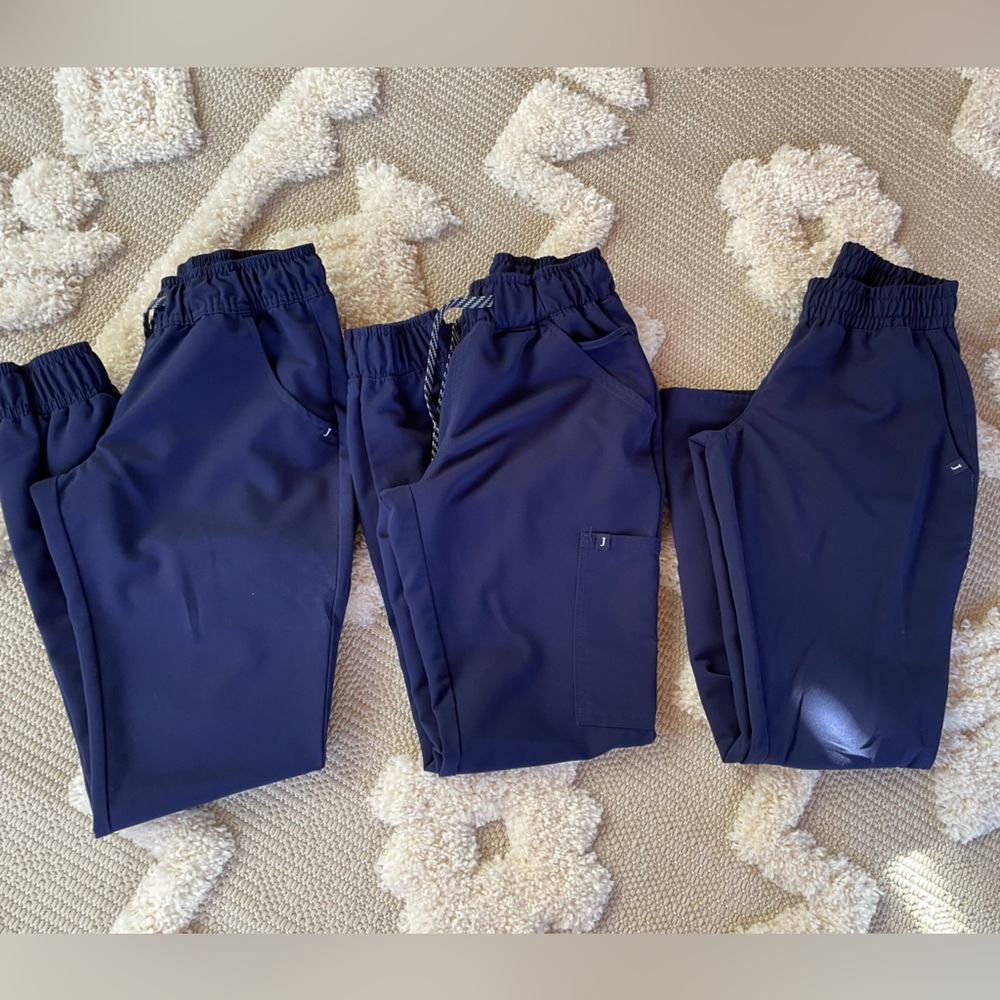Jaanuu navy blue scrub pants